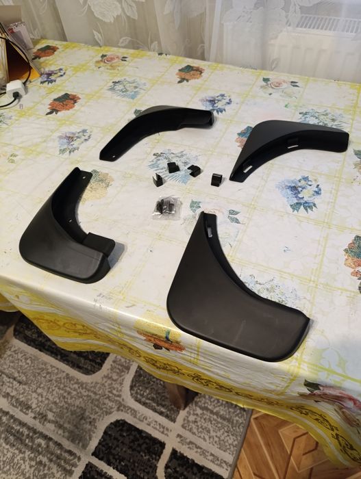 Продам нові бризговики на Шкоду Октавію 2004-2013. Ціна 650 грн.