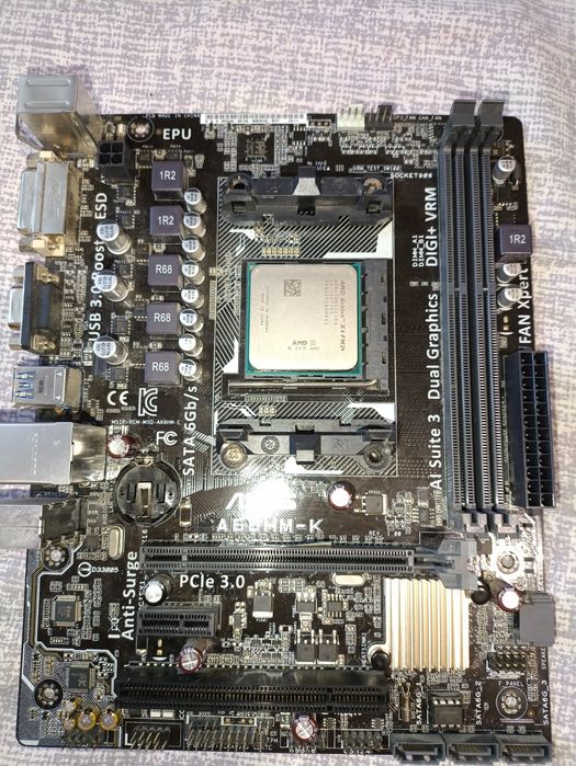 Материнка ASUS A68HM-K