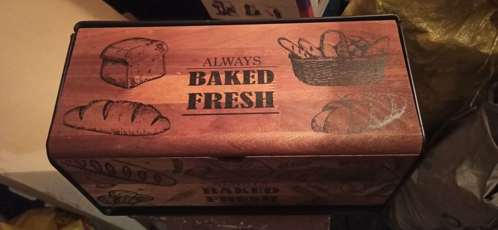 Chlebak pojemnik drewniany