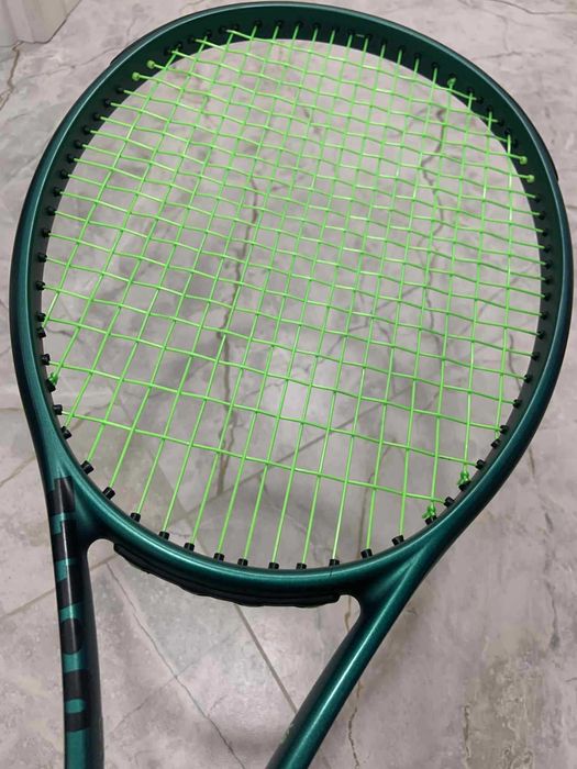 wilson blade 98 v9 18x20 ручка 3 тенісна ракетка