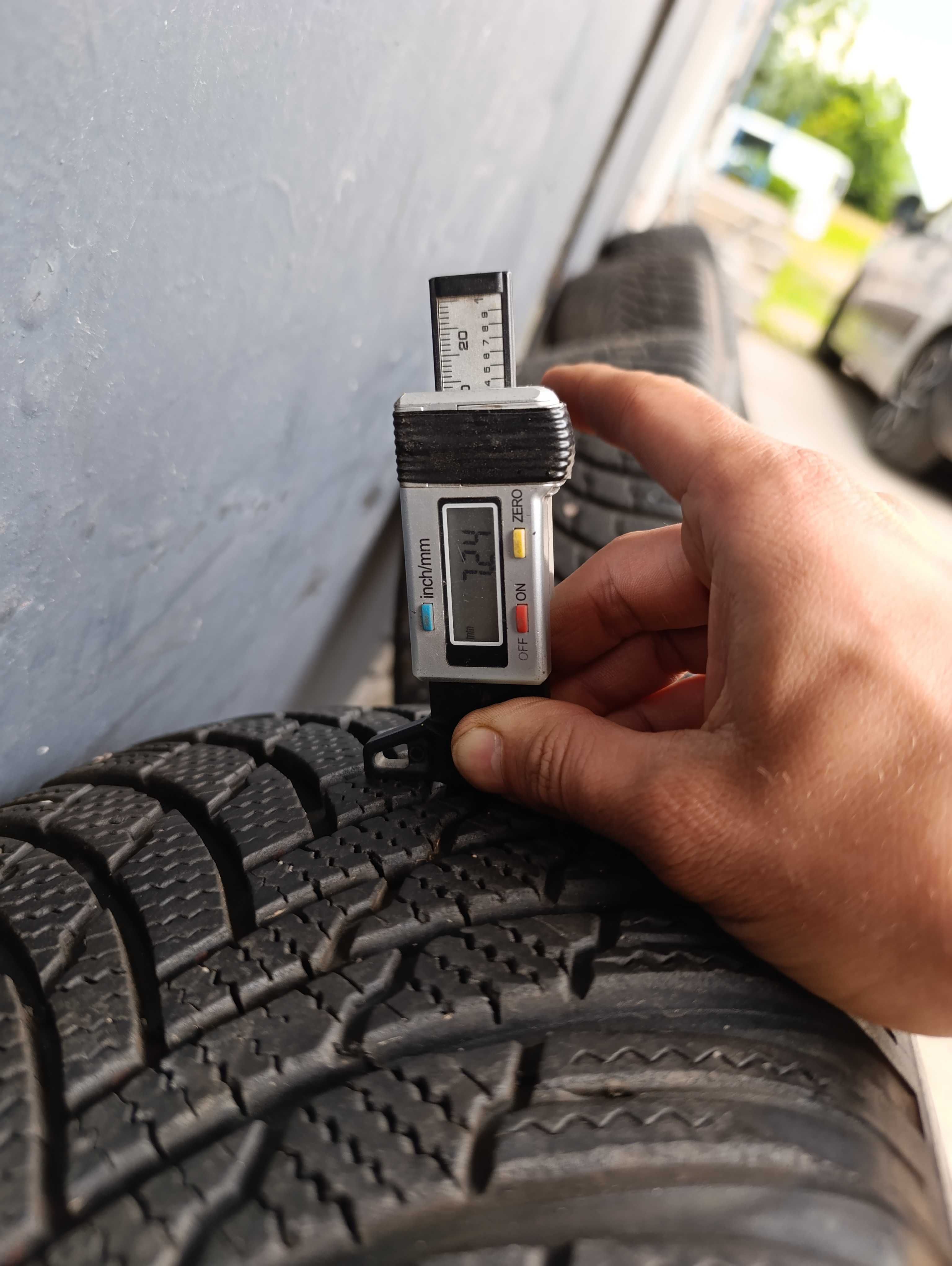 Koła zima Ford Kuga S-Max Galaxy 17” 235/55 R17 103V 2021r TPMS 7mm