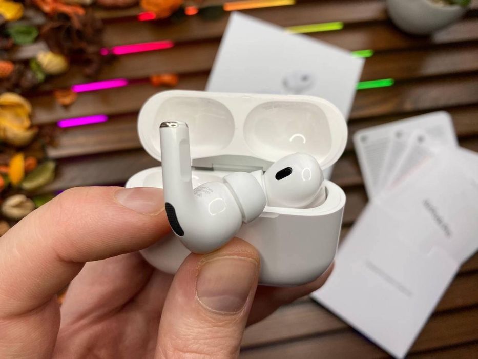 Бездротові навушники Аірподс Pro 2 із шумозаглушенням+ Чохол !