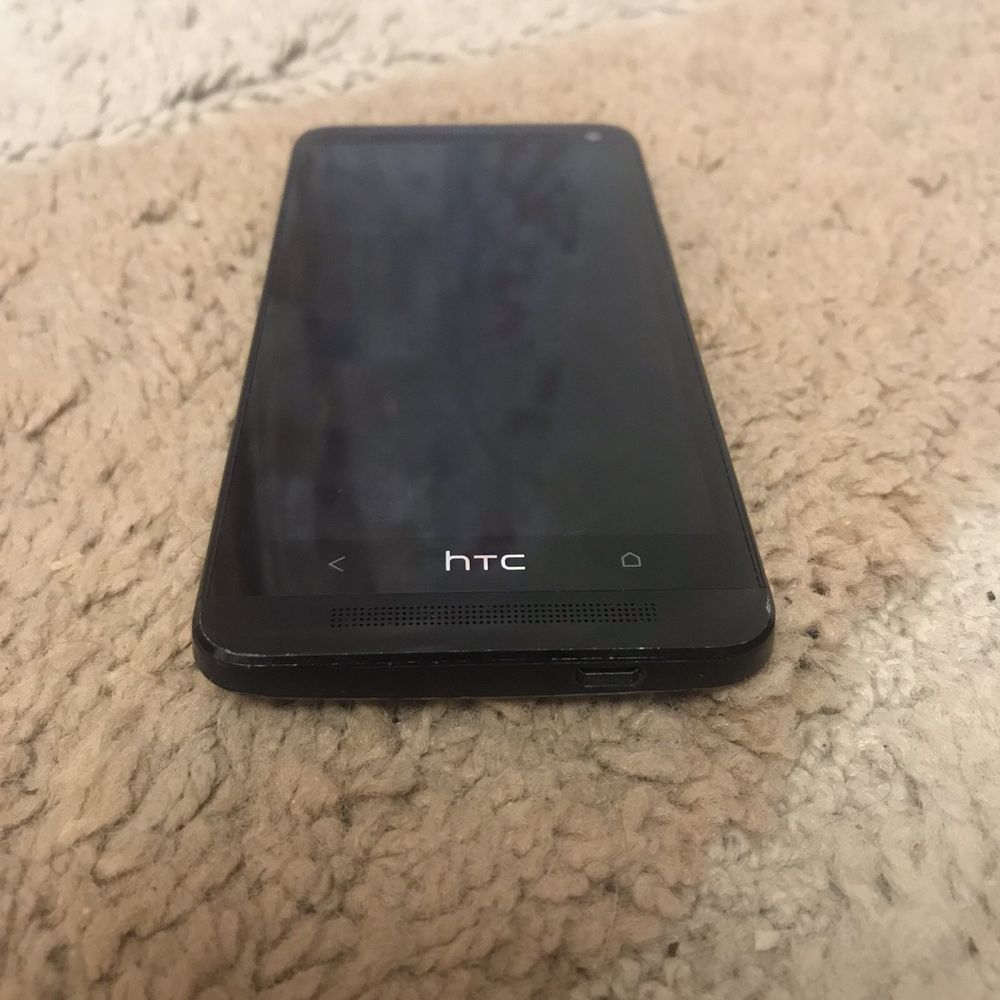 HTC one m7 з рут-правами