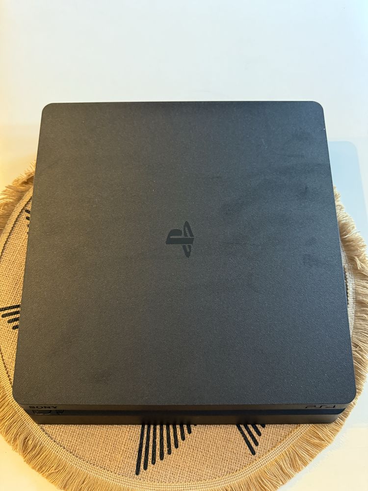 Konsola Sony PS4 500GB 2216A wraz z padem
