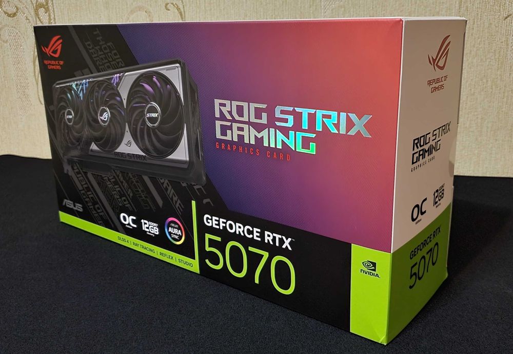 ASUS ROG Strix GeForce RTX 5070 OC Edition 12GB GDDR7