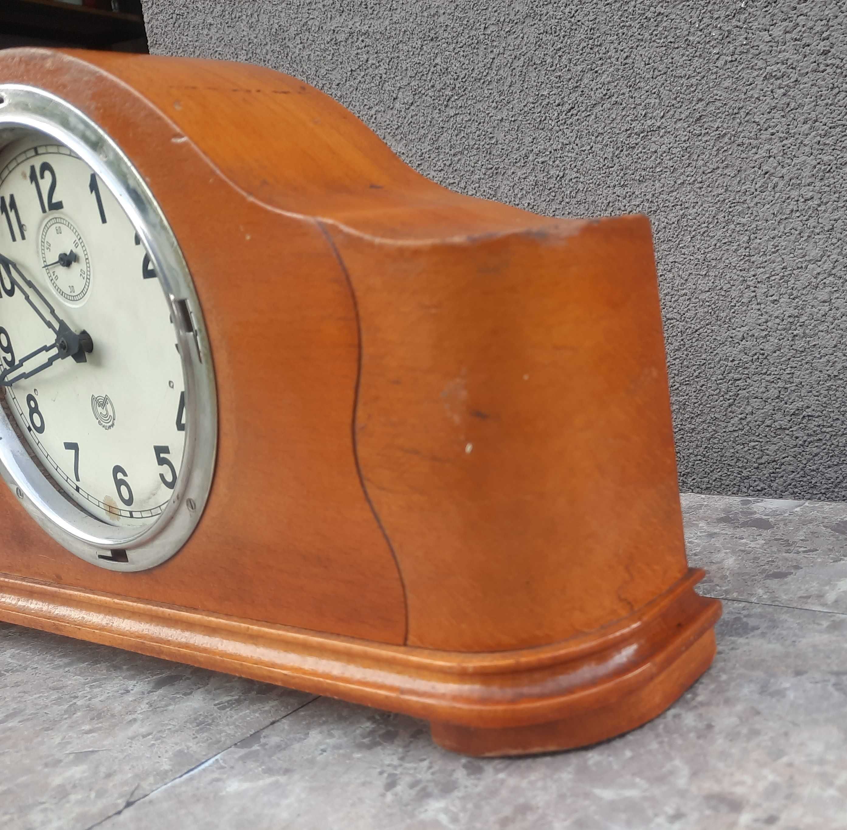 146 Stary zegar kominkowy bufetowy Wladimir Włodzimierz