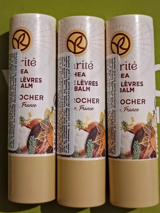 Ів Роше олівець для брів, бальзам для губ.