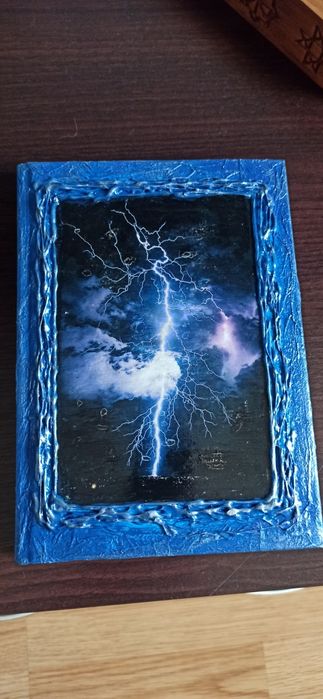 Zeszyt A5,, biale, przypalane kartki