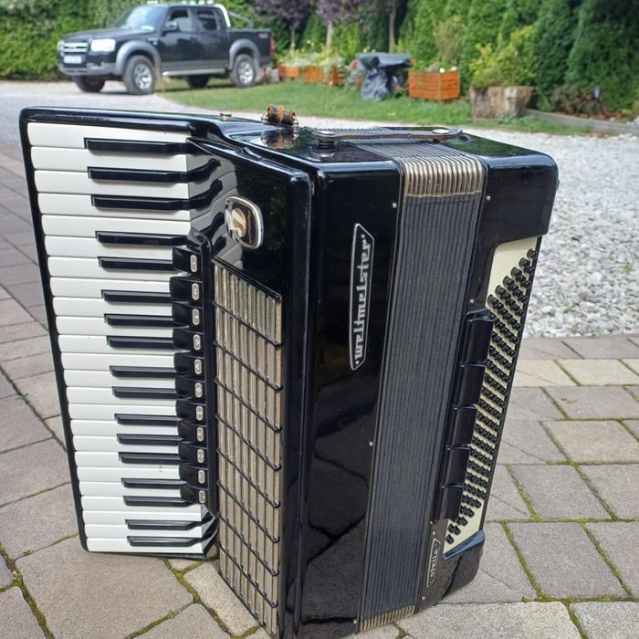 Akordeon Weltmeister 120 basow
