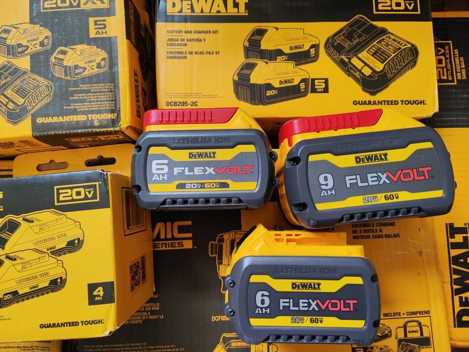 Аккумулятор Dewalt dcb201/dcb205  20V Оригинал