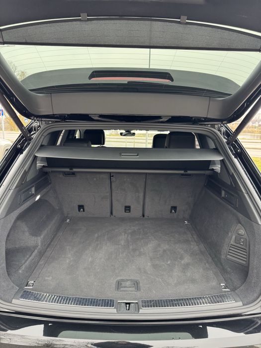 Volkswagen Touareg R-Line Platinum 2022