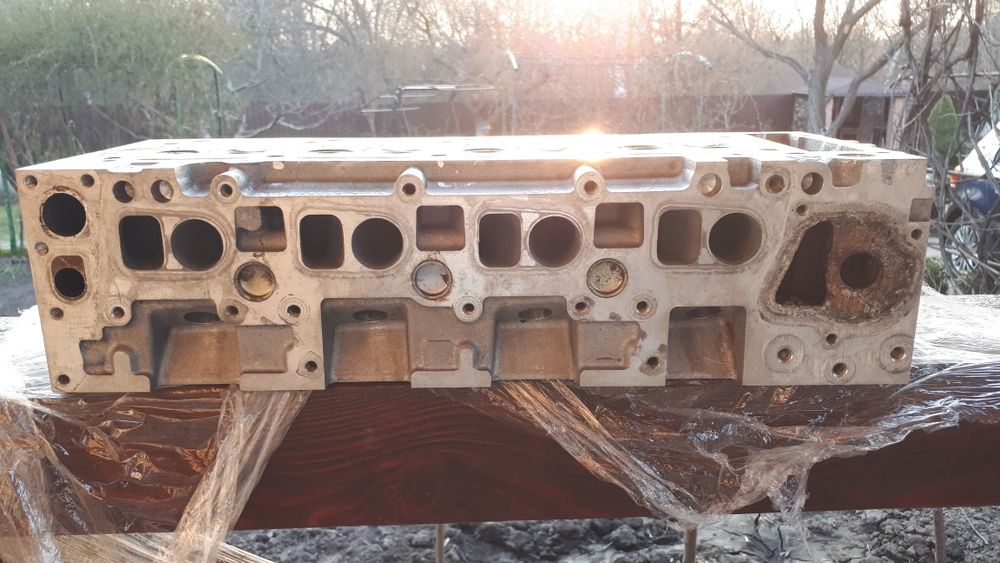 Головка блока Mercedes Sprinter 2.2