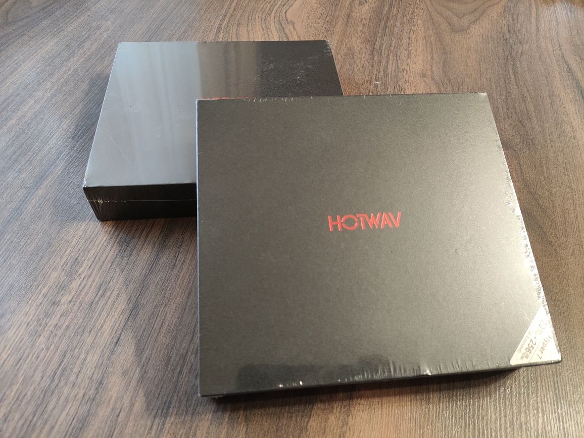 HOTWAV Hyper 7 5G 8/256GB NFC 6.6" 120Гц Dimensity 7050 10800 мАг
