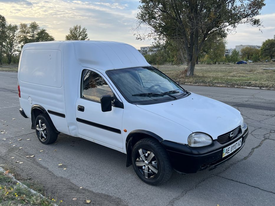 Продам опель на полном ходу !!