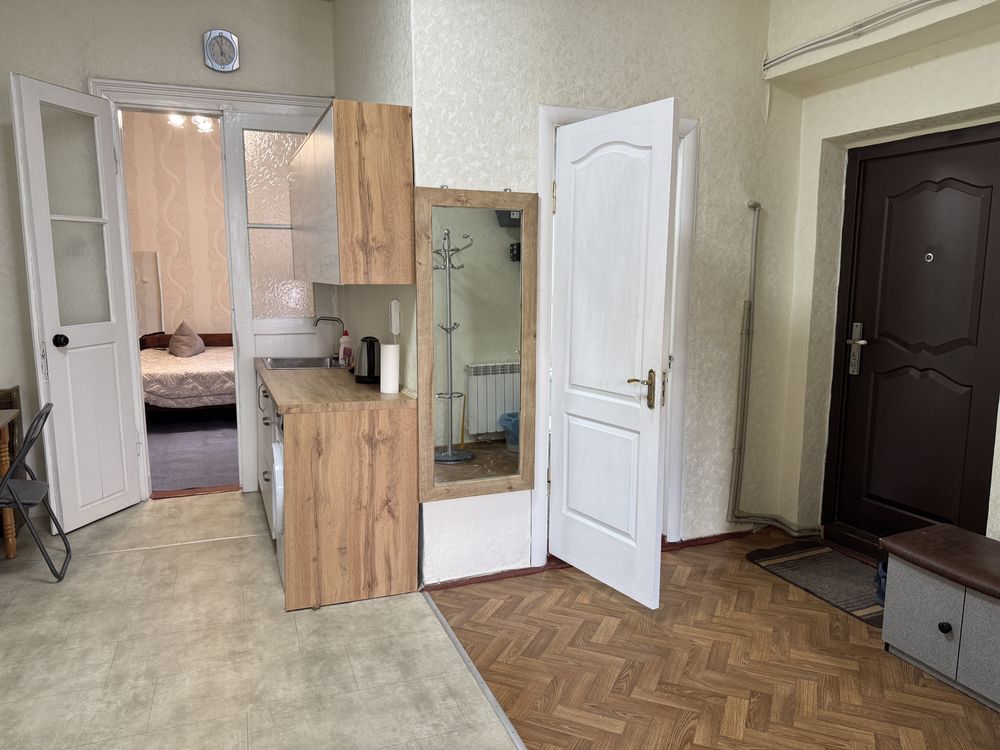 Оренда 3 кімнатної квартири в самому центрі м.Коломия стометрівка