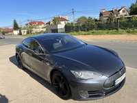 Tesla Model S 2015