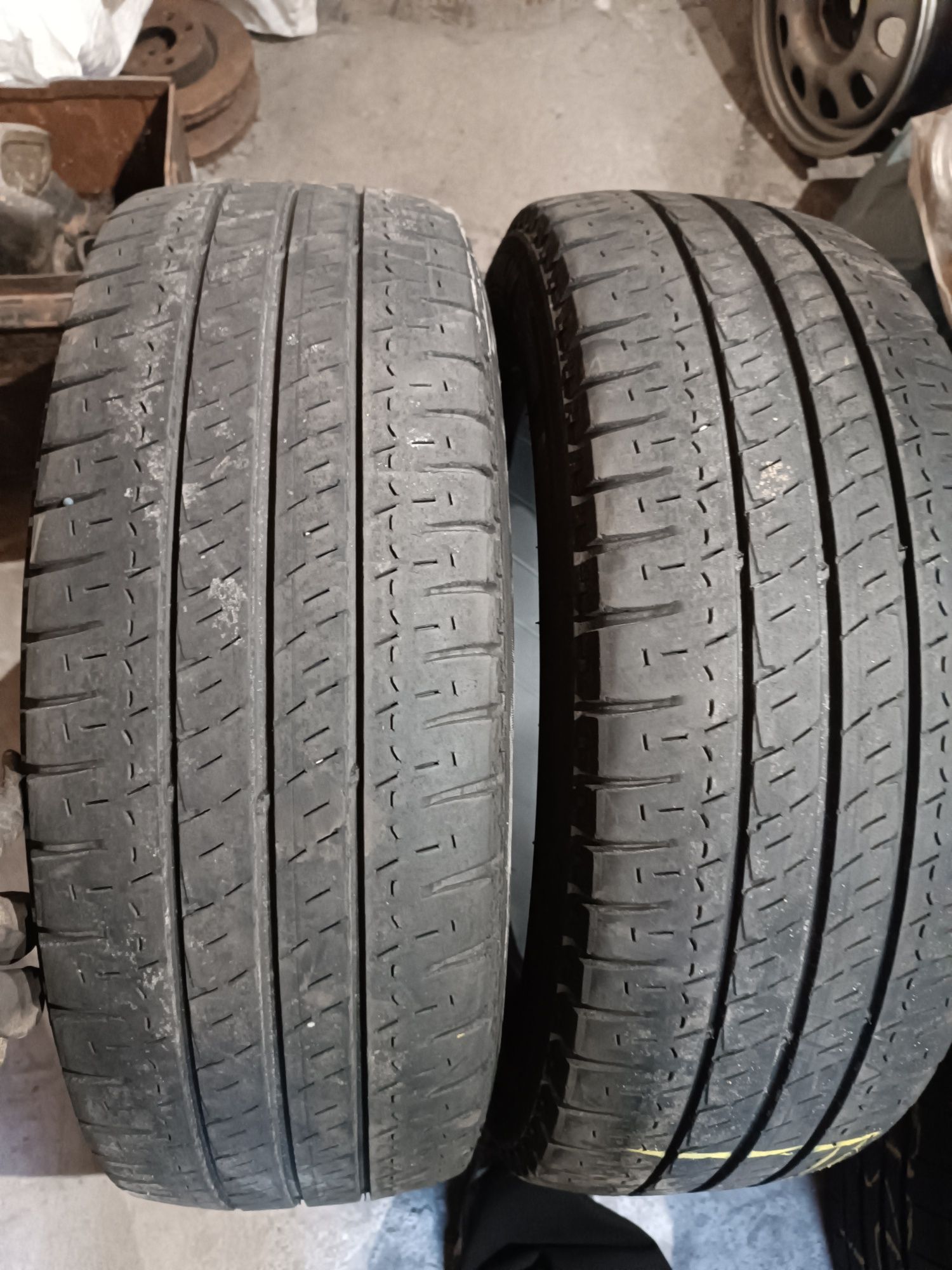 Opony letnie 215 60 R17C Bridgestone Michelin