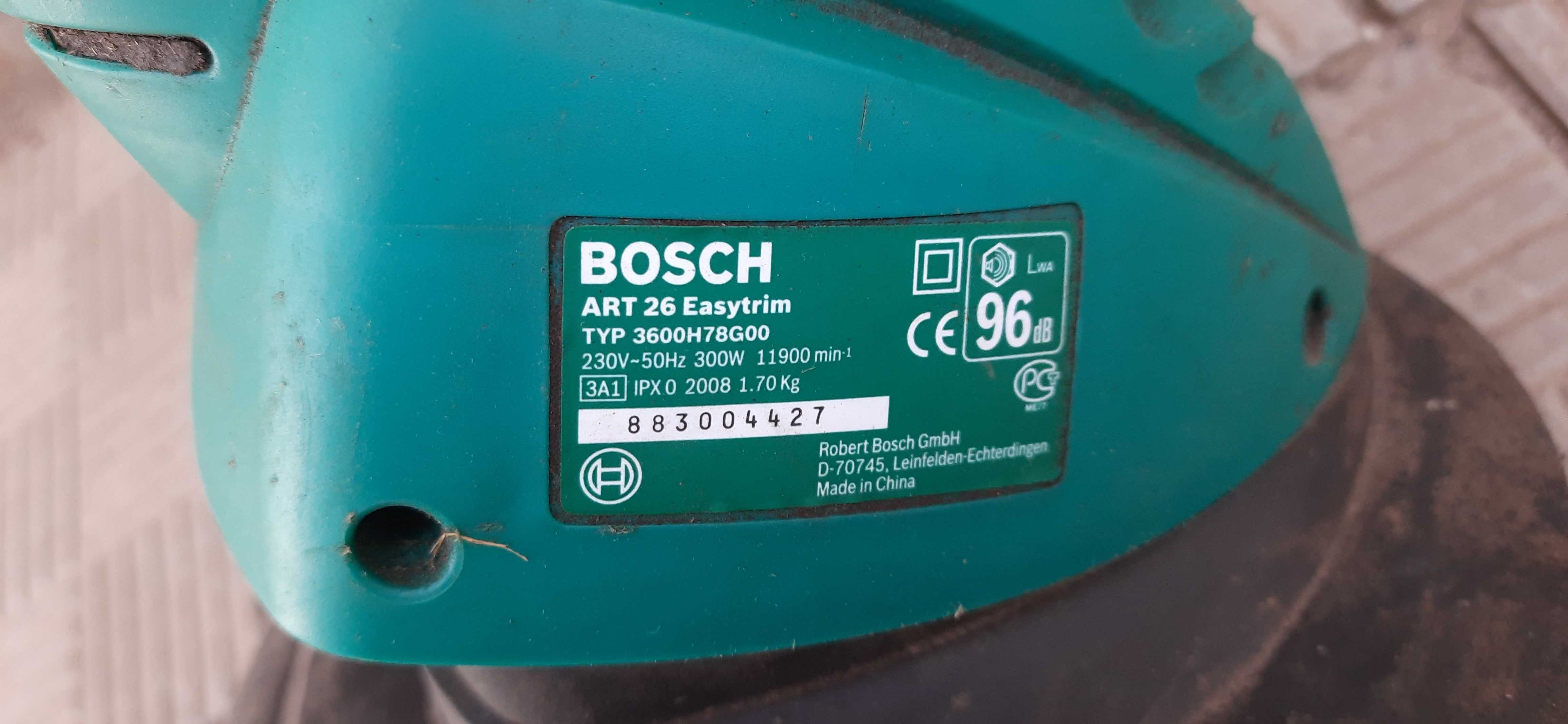 Триммер, электрокоса Bosch EasyTrim 300w 26см в хорошем состоянии