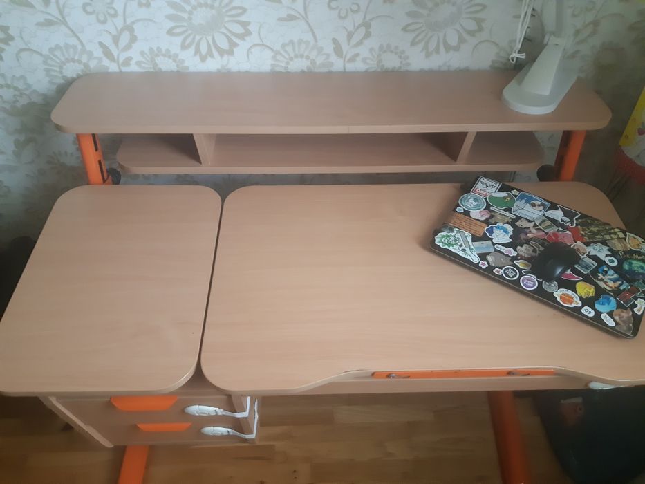 Письмовий стіл б/у