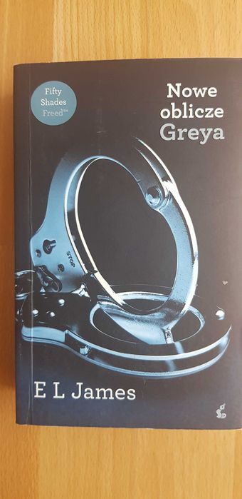 Popularna miłosna trylogia ostatnich lat autorstwa E L Jamesa.