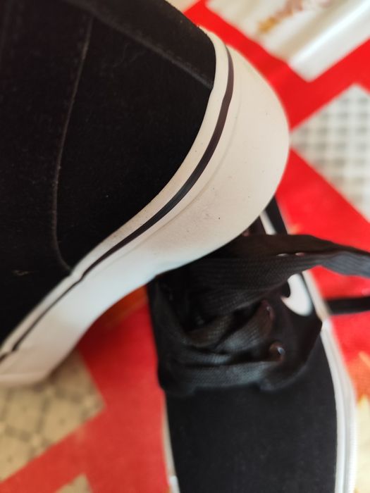 Trampki czarne rozm 40