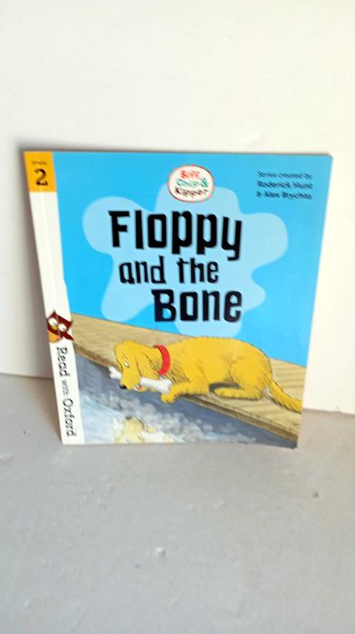 Floppy and The Bone - livro em Inglês