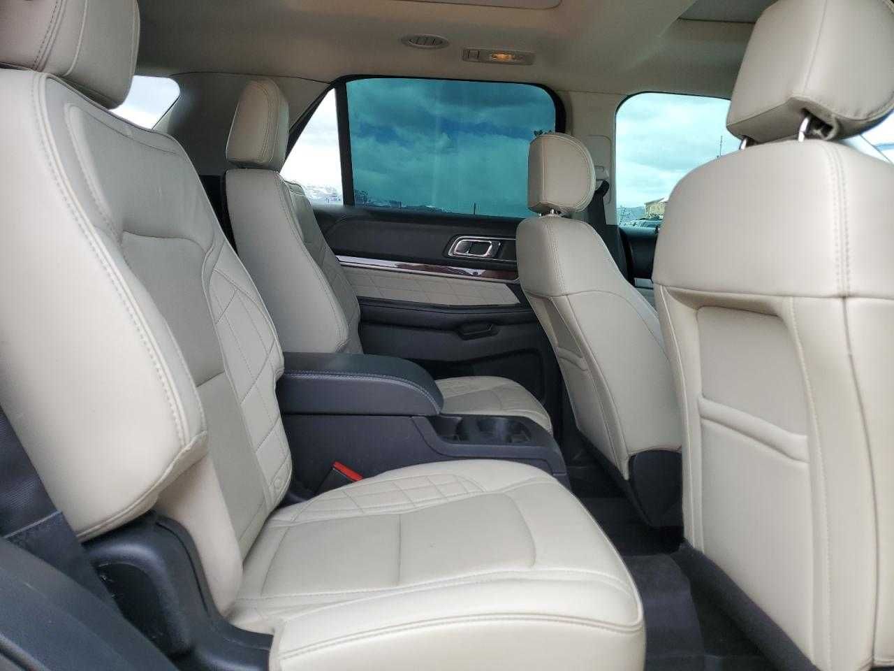 Ford Explorer Platinum 2017