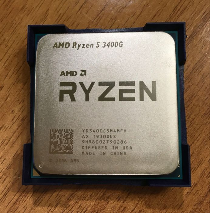 AMD Ryzen 5 3400G • Stan idealny • Bez OC • Chłodzony wieżą