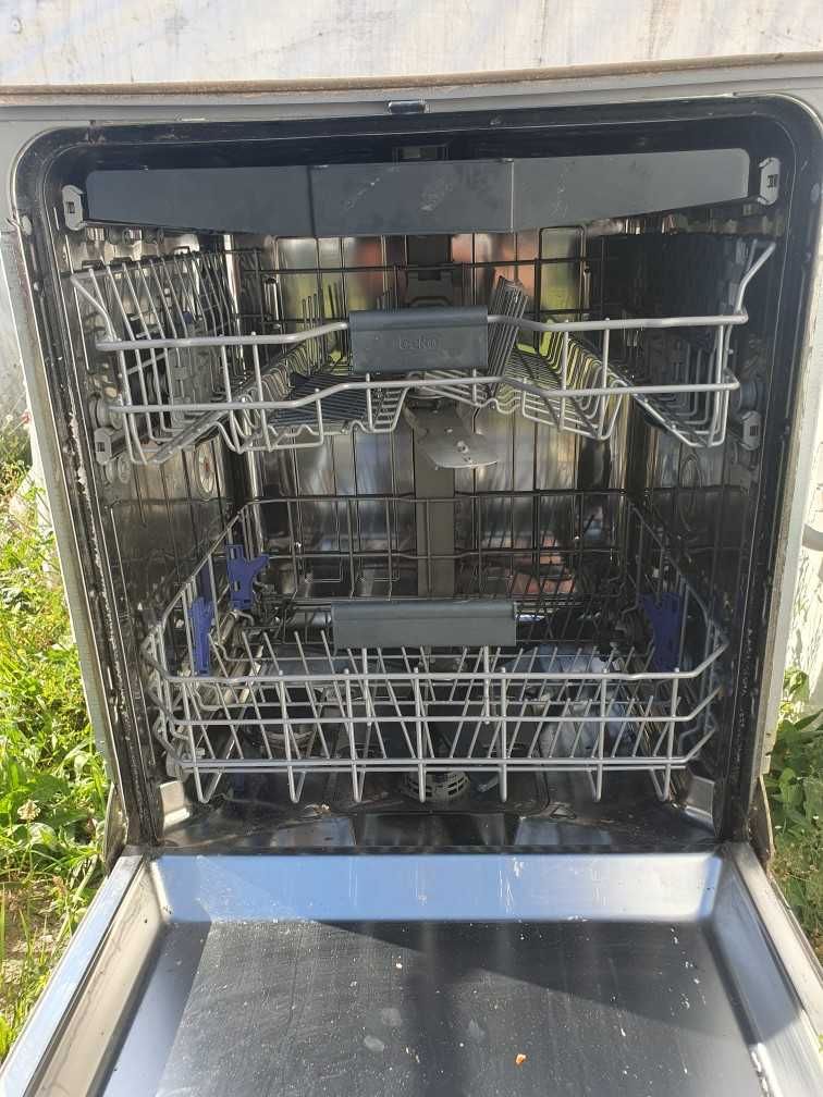 zmywarka BEKO DEN48520X CZĘŚCI DO ZMYWARKI kosz koszyk na sztućce