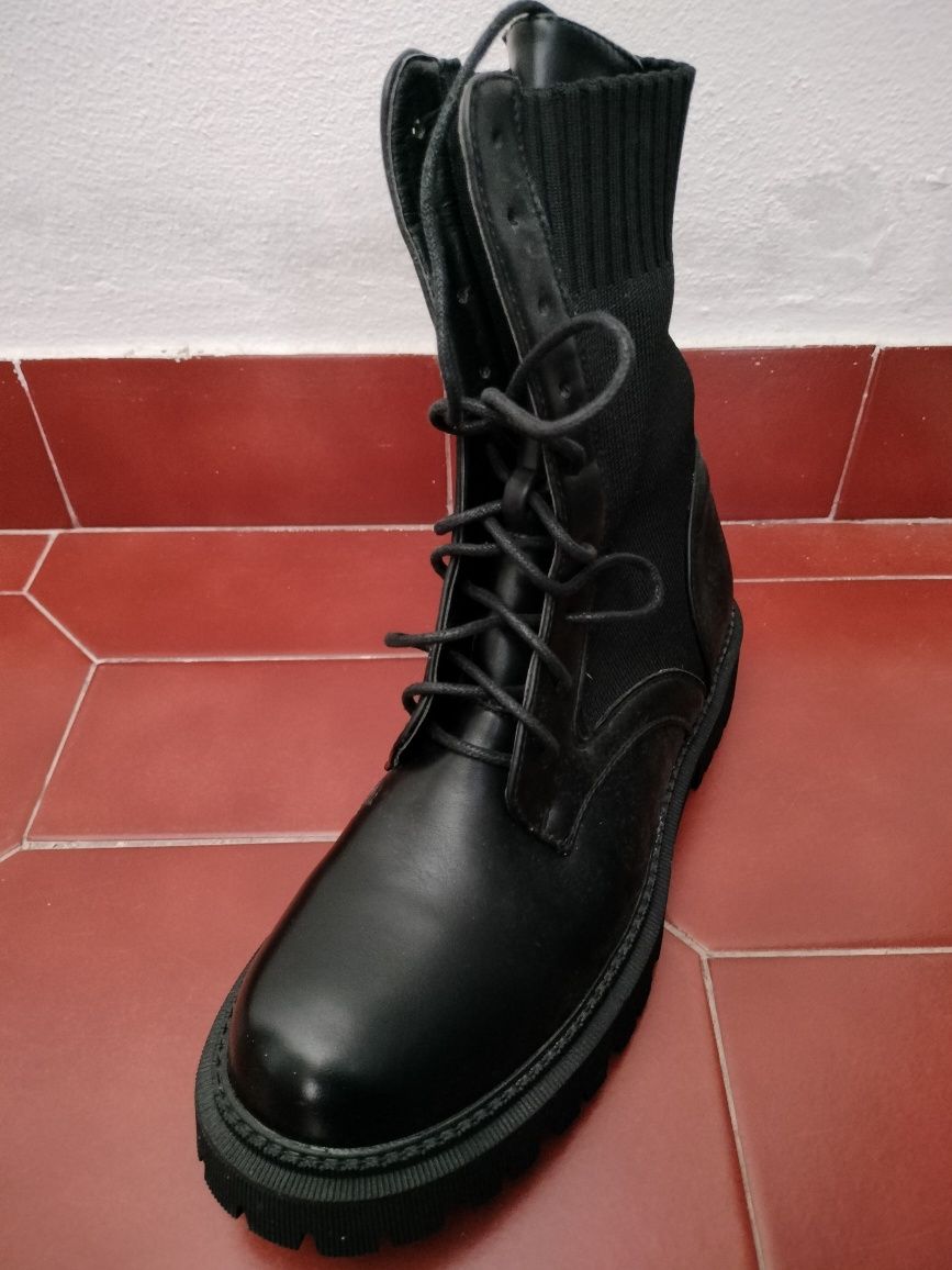 Botins novos - Naf Naf