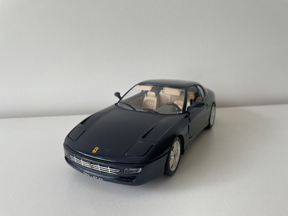 88. Model Ferrari 456GT 1:18 Bburago Burago