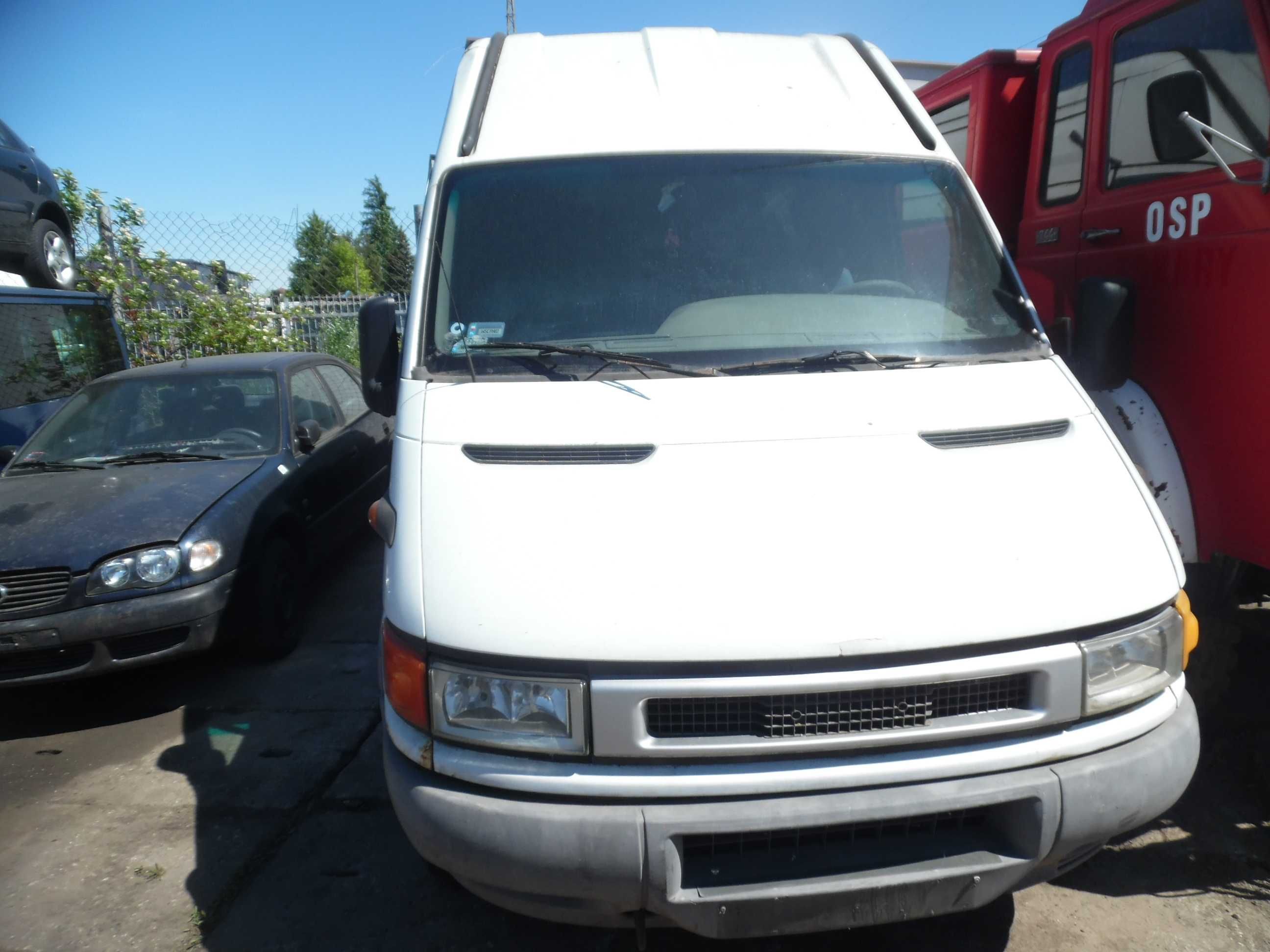 Iveco Daily 35C11V / 2.8 d / 2000r. na części