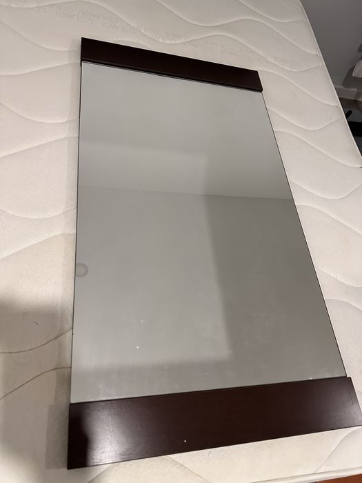 Cama arrumacao + colchao + cabeceira + espelho