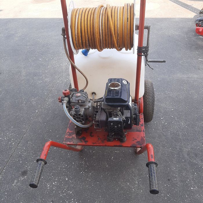 Moto Pulverizador  Lena  de 120 L