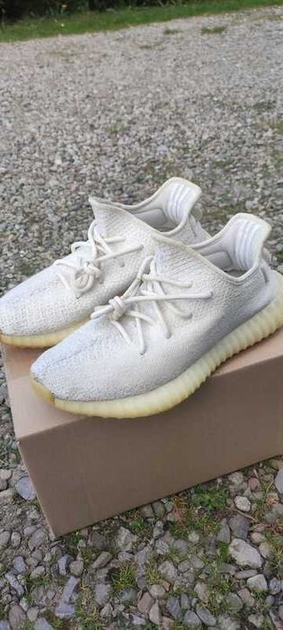 Adidas Yeezy 350 v2 Cream White