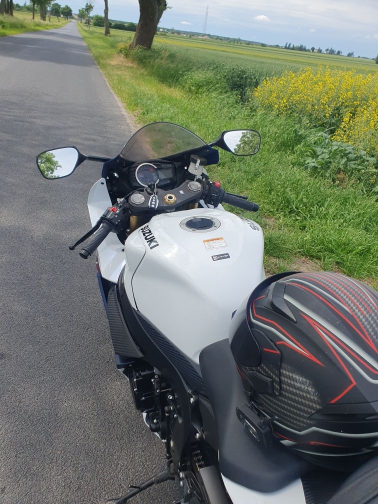 Suzuki GSX R 750