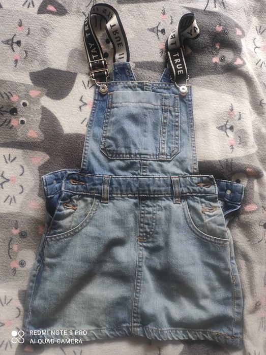 Spódnica na szelkach coccordillo