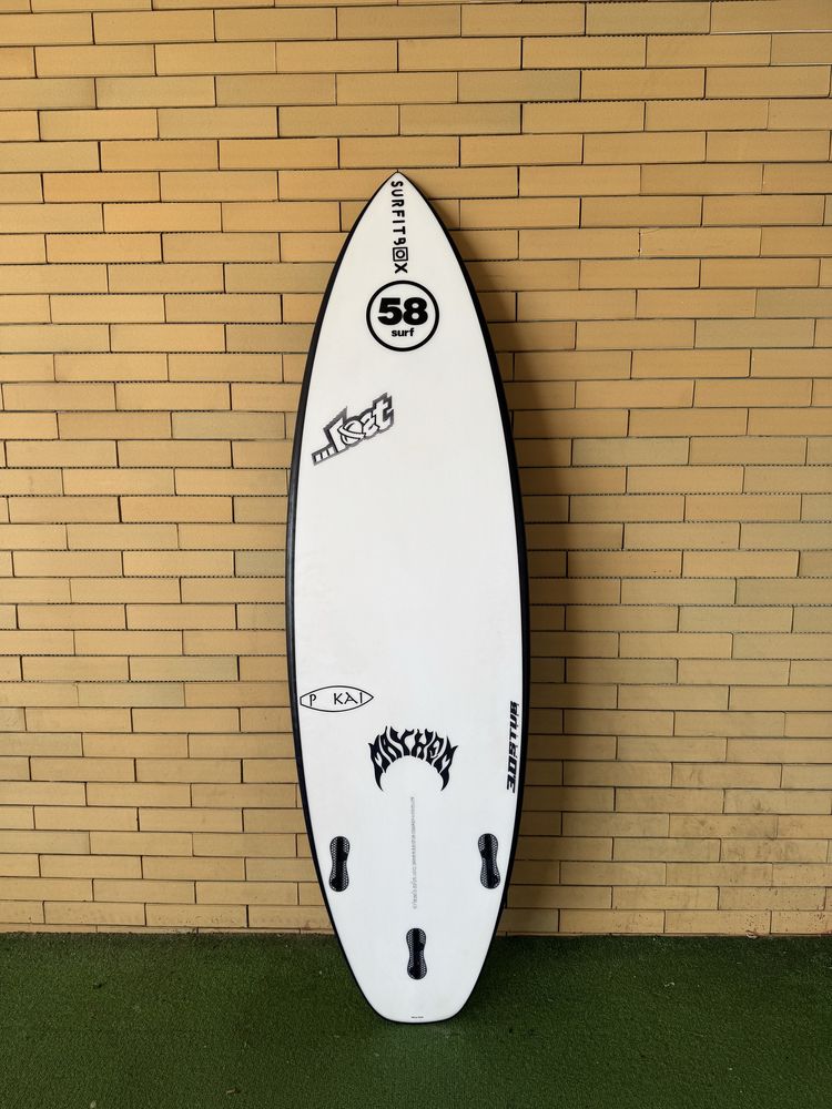 Prancha de surf 5’7 25.4L Lost Carbono