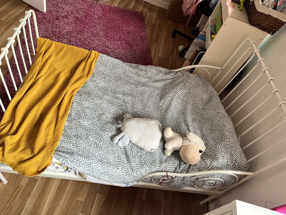 Cama criança ferro Ikea extensível
