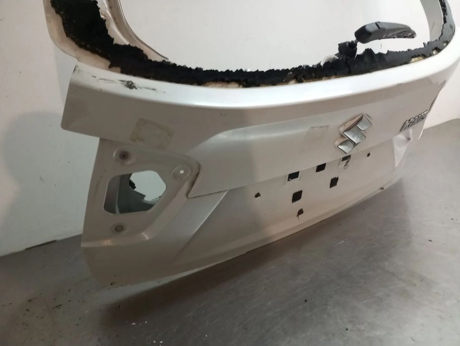 Porta / tampa da mala SUZUKI Ignis III (MF)
