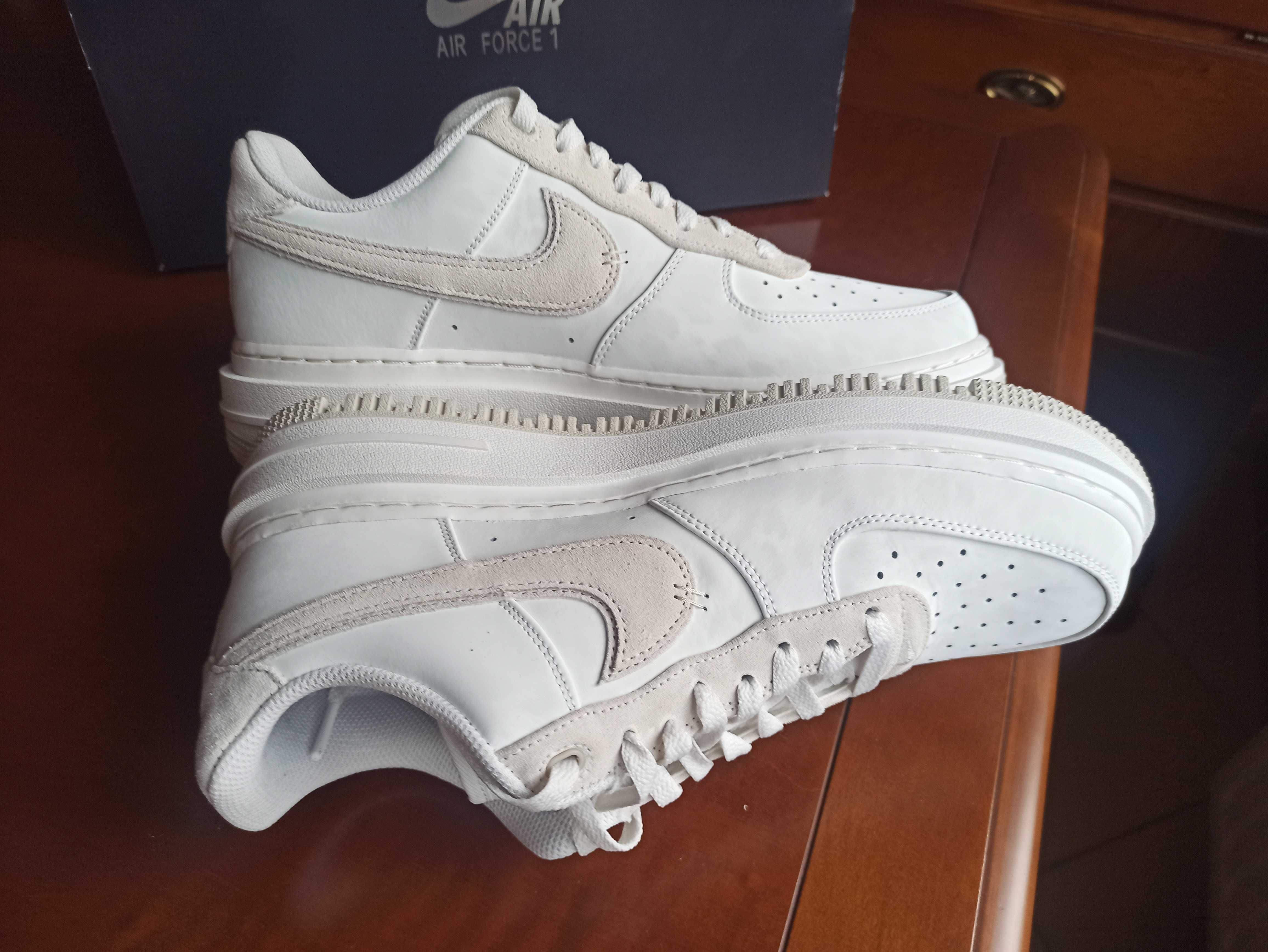 (r 44,5) Nike Air Force 1 Low Luxe Summit White Light Bone DD9605,-100