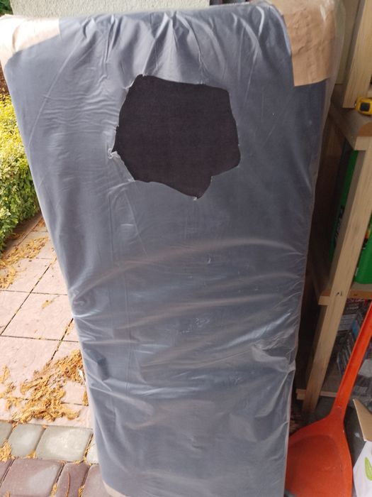 Zagłówek kolor czarny