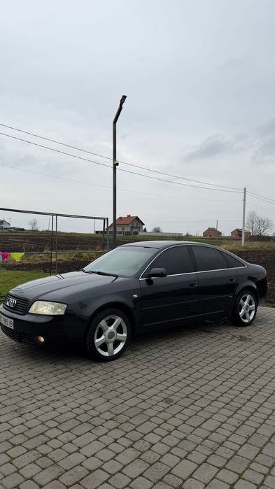 Автомобіль Audi A6 C5