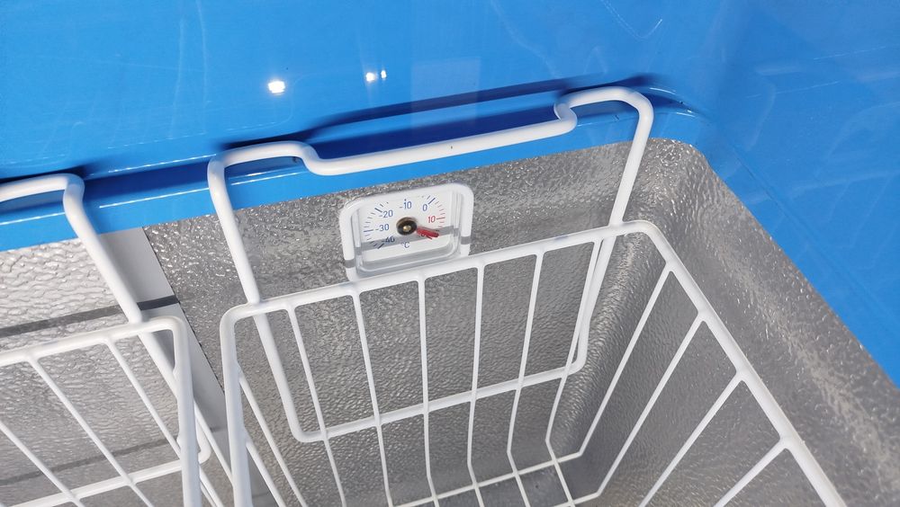 Ларь Морозильный JUKA.  НОВЫЕ. 125.см 400.литр.