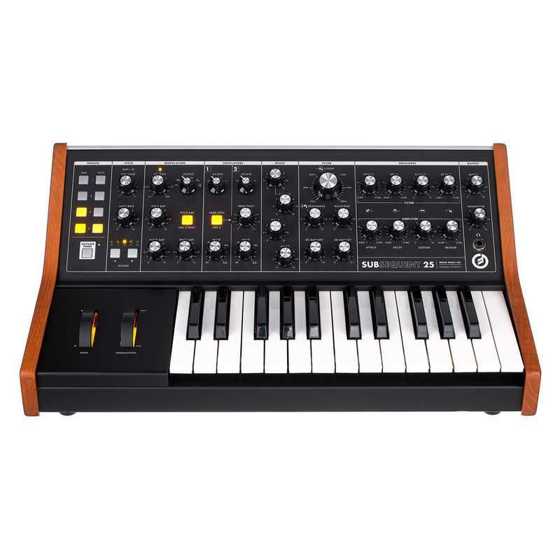 Moog Subsequent 25 syntezator analogowy