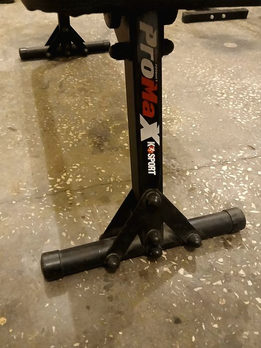 Zestaw ławka płaska i hantle