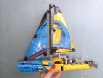 Конструктор LEGO Technic Гоночная яхта
