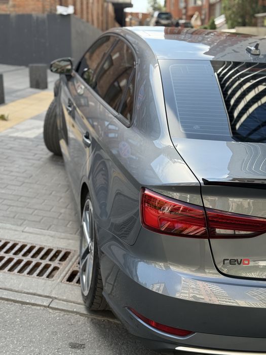 Audi a3 сел поехал