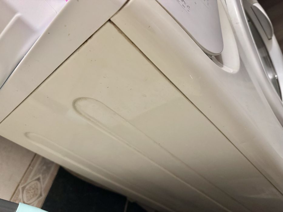 Пральна машина Indesit WS84TX