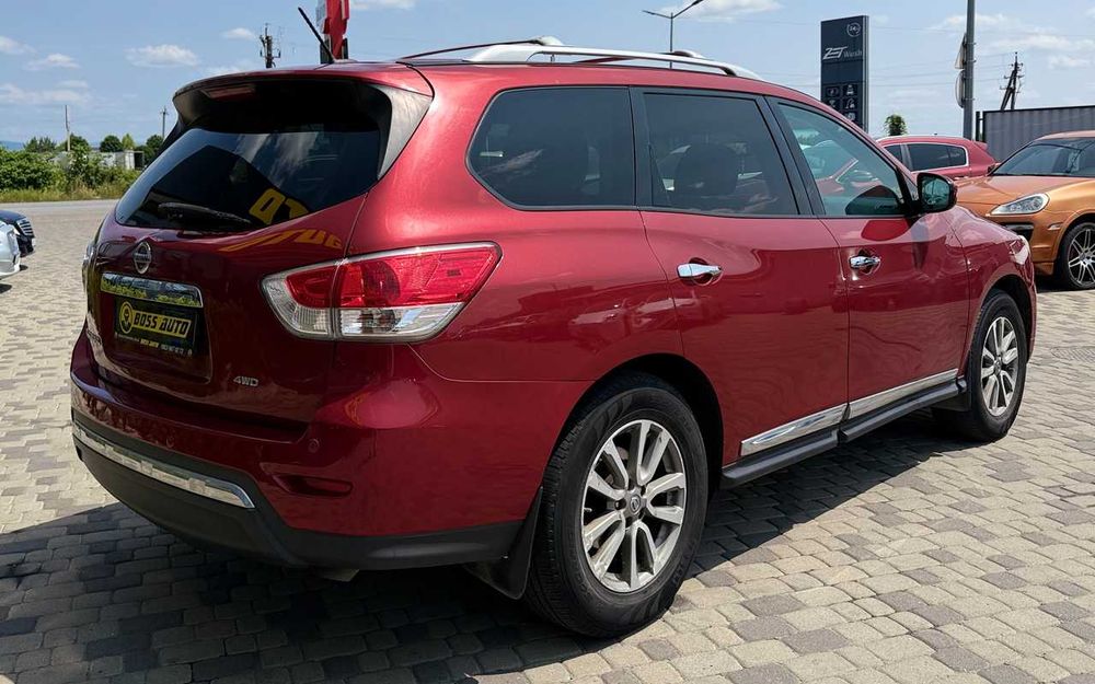 Nissan Pathfinder 2016